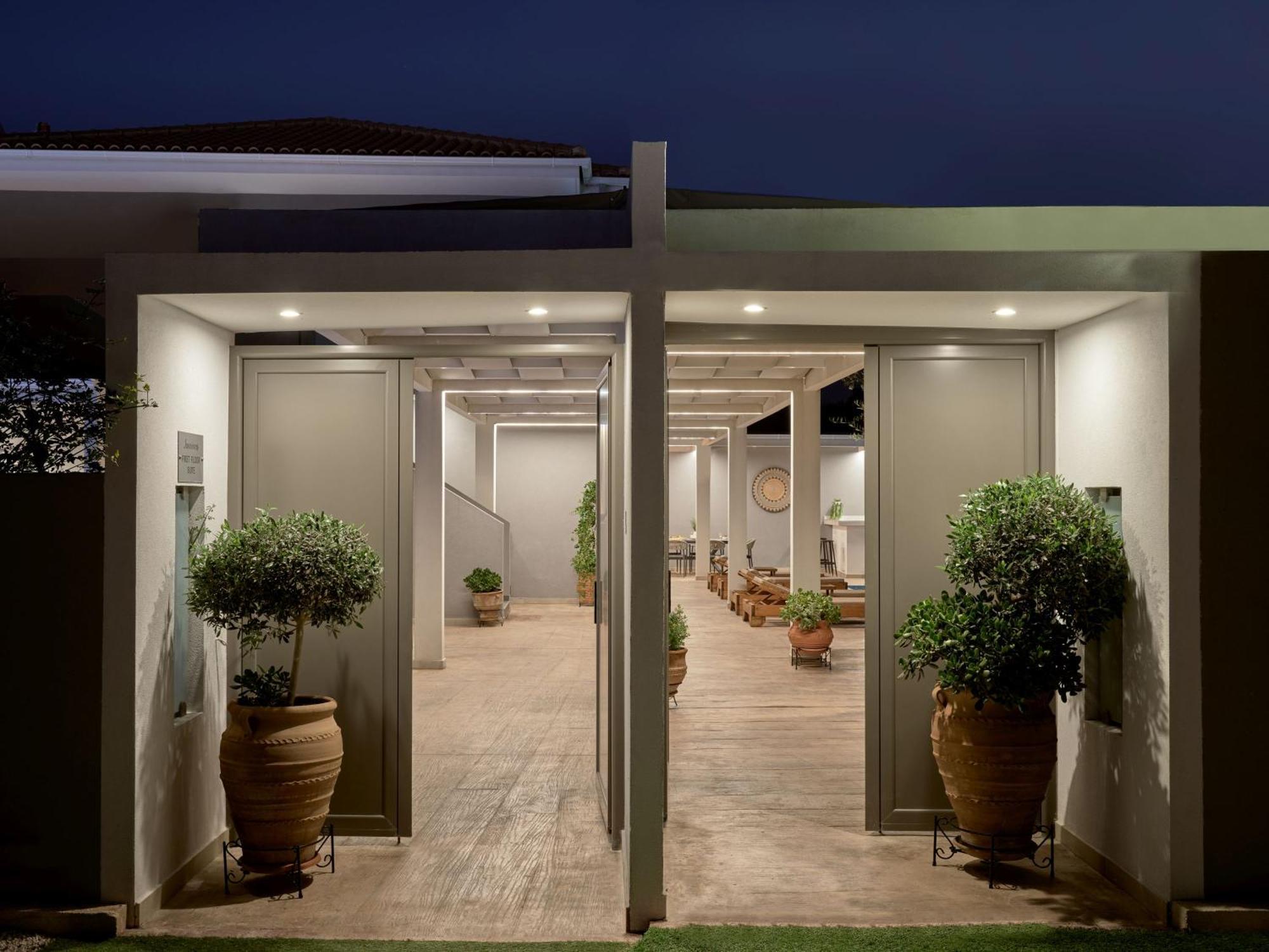 טסיליבי Jasmine Suites With Private Pool מראה חיצוני תמונה