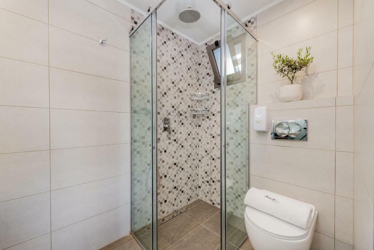 טסיליבי Jasmine Suites With Private Pool מראה חיצוני תמונה